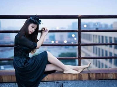 人生就像蒲公英。看似自由。却身不由己。