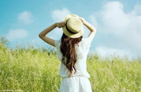空间说说带图片女生 女生伤感心情说说图片